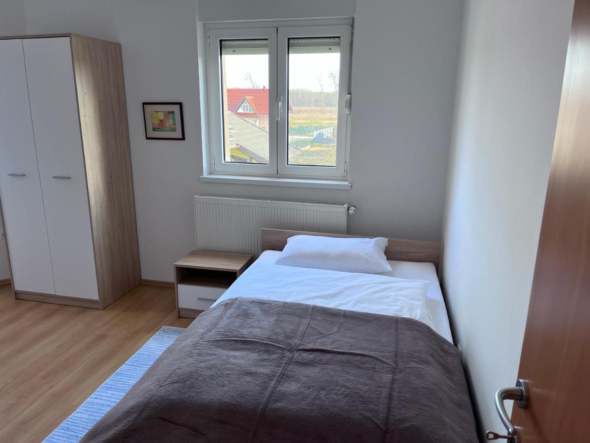 Apartman Magnolia Petrovina Turopoljska Bagian luar foto